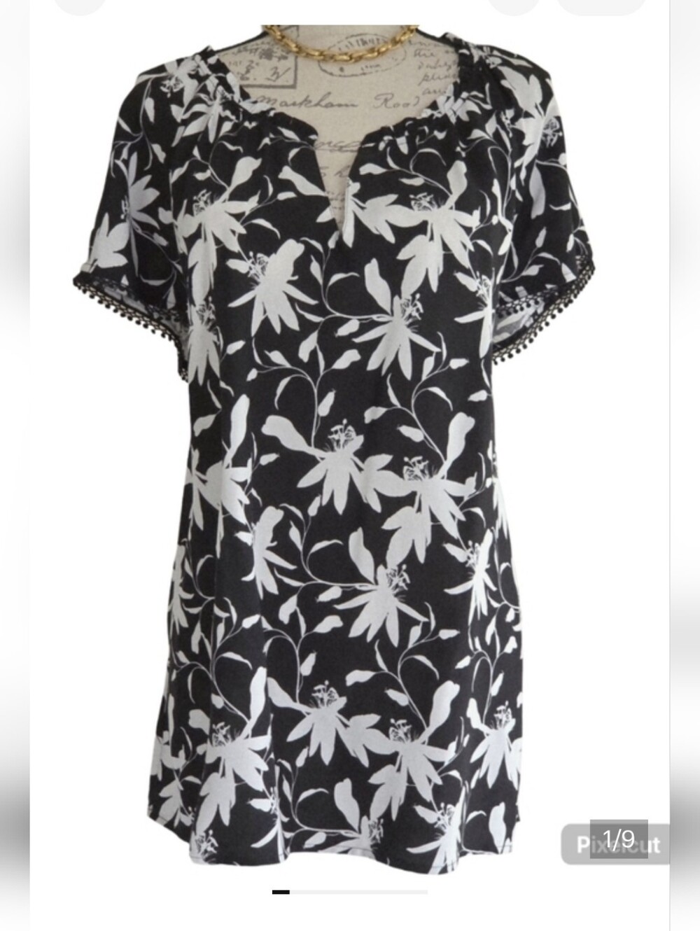 NWOT Angels Floral Blouse.